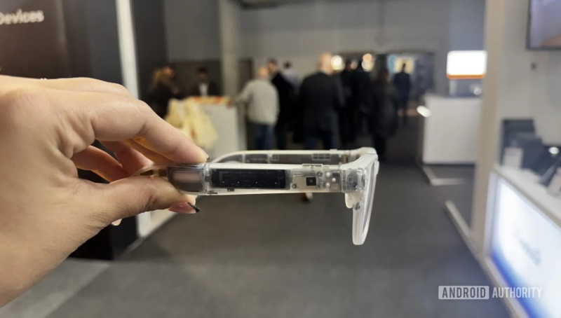 Samsung выпустит смарт-очки на базе Android XR уже в этом году
