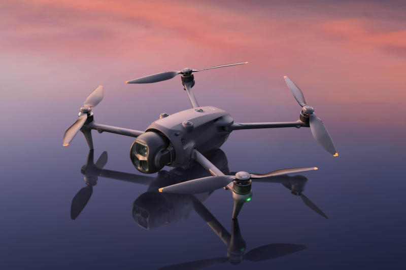 DJI представила свой лучший потребительский дрон Mavic 4 Pro с тройной камерой и ценой от €2099